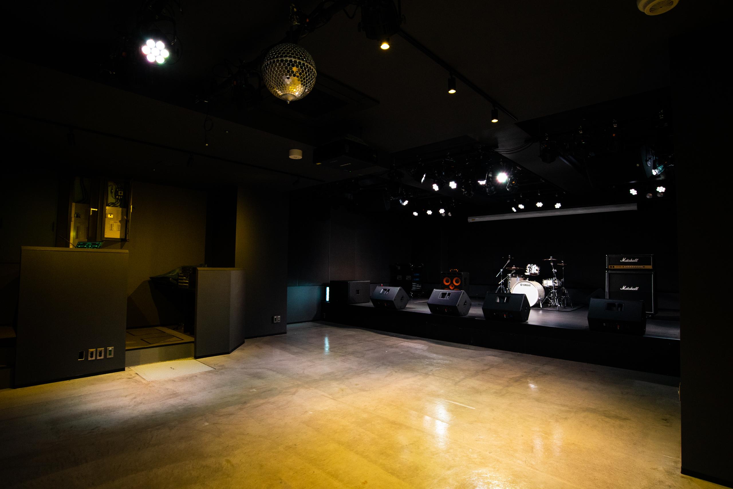 CHIC HALL venue